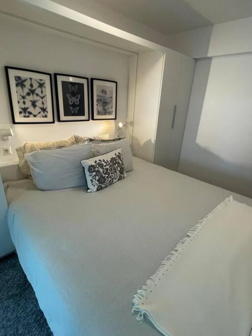 Charming Coastal Retreat Apartment Anavyssos Bagian luar foto